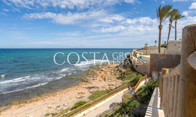 Revente - Villa -
Orihuela - Cabo Roig