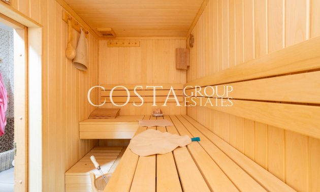 Herverkoop - Villa -
Orihuela - Villamartin