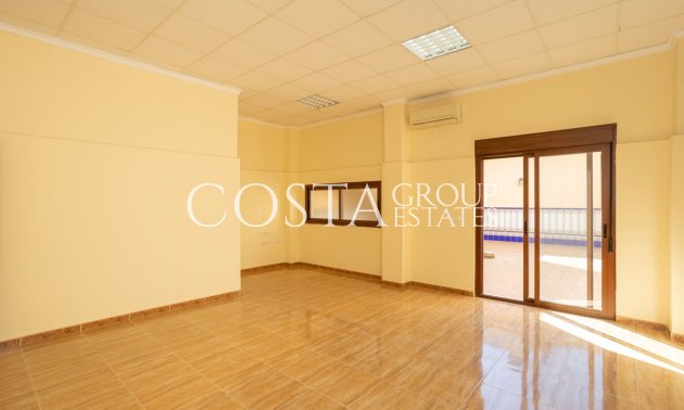 Odsprzedaż - Dom -
San Miguel de Salinas - San Miguel de Salinas Centro