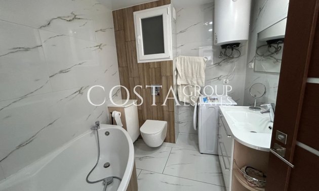 Herverkoop - Apartments -
Torrevieja - Torrevieja Centro