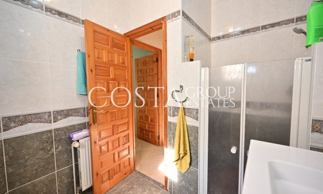 Resale - House -
Orihuela - Los Altos
