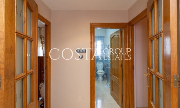 Resale - Villa -
Orihuela - Campoamor