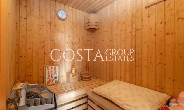 Resale - Villa -
Orihuela - Campoamor