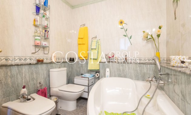 Wiederverkauf - Villa -
La Union - La Union Centro