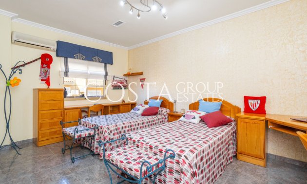 Wiederverkauf - Villa -
La Union - La Union Centro