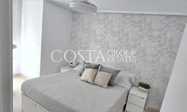 Herverkoop - Apartments -
Alicante City - Alicante City Centro