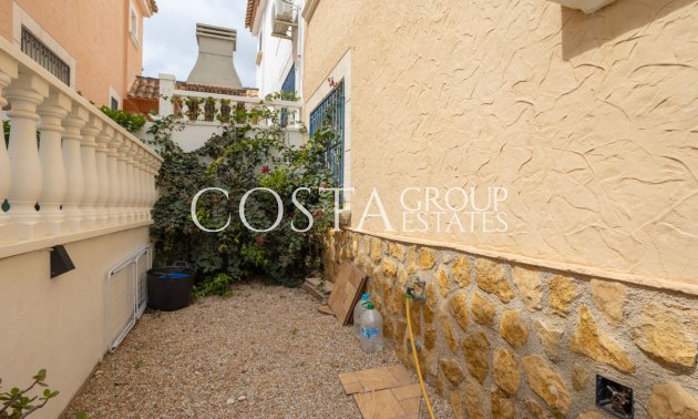 Odsprzedaż - Dom -
Orihuela - Villamartin