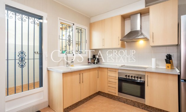 Odsprzedaż - Dom -
Orihuela - Villamartin