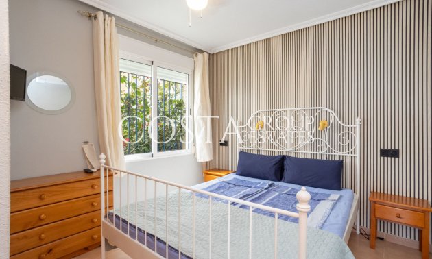 Odsprzedaż - Dom -
Orihuela - Villamartin