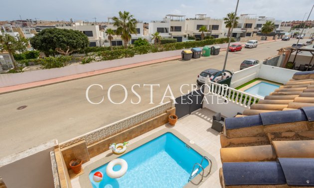 Odsprzedaż - Dom -
Orihuela - Villamartin