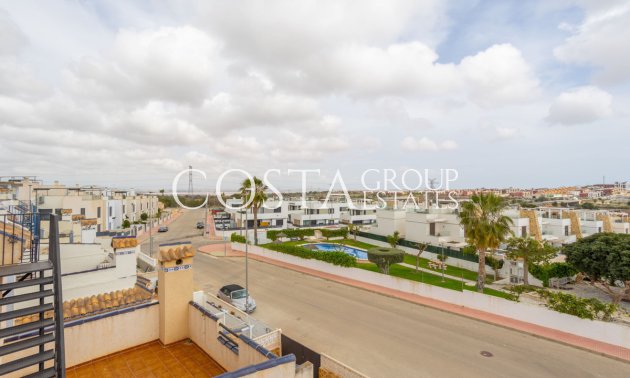 Odsprzedaż - Dom -
Orihuela - Villamartin