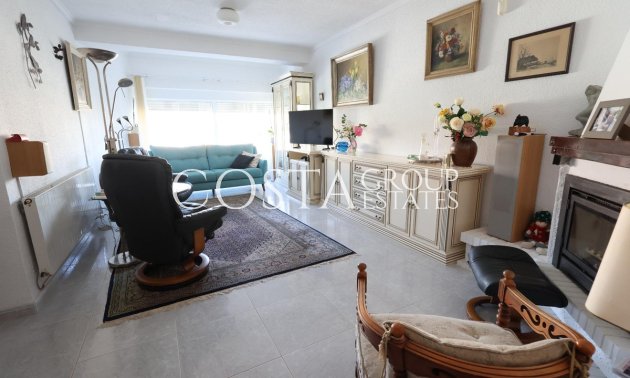 Odsprzedaż - Dom -
Orihuela - Punta Prima