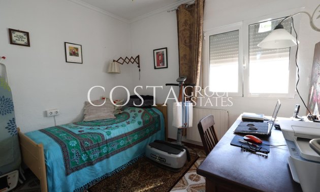 Odsprzedaż - Dom -
Orihuela - Punta Prima