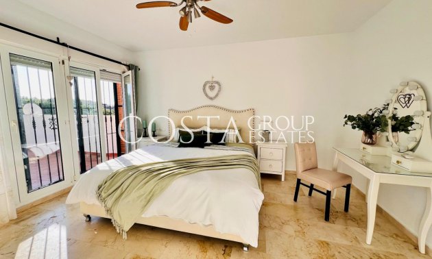 Herverkoop - Villa -
Orihuela - Orihuela Costa