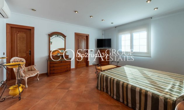 Resale - Villa -
Calpe - Calpe Centro