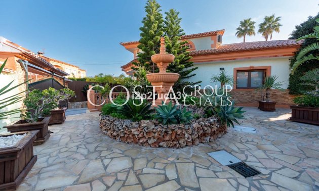 Resale - Villa -
Calpe - Calpe Centro
