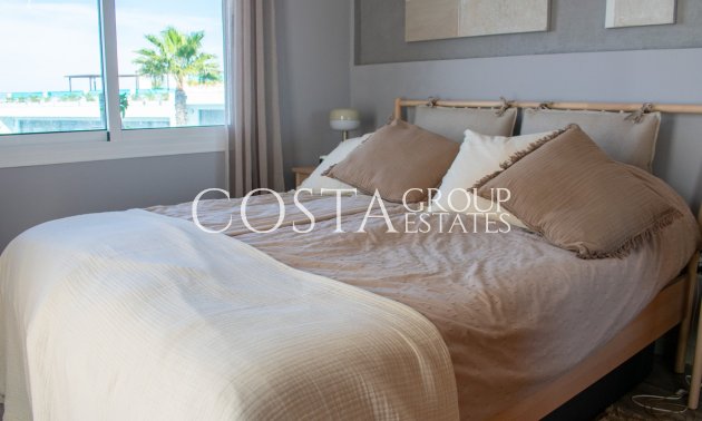 Odsprzedaż - Dom -
Torrevieja - Torrevieja Centro