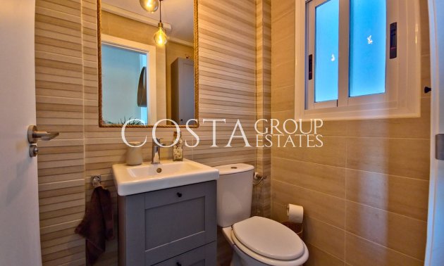 Odsprzedaż - Dom -
Torrevieja - Torrevieja Centro