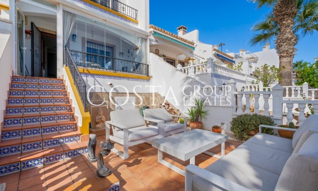 Resale - House -
Orihuela - Los Dolses