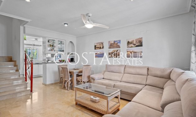 Resale - House -
Orihuela - Los Dolses