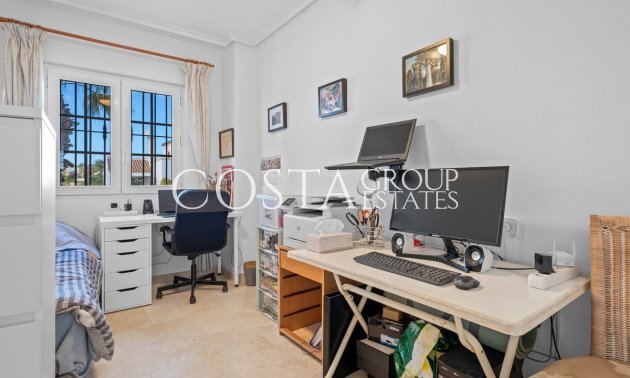 Resale - House -
Orihuela - Los Dolses