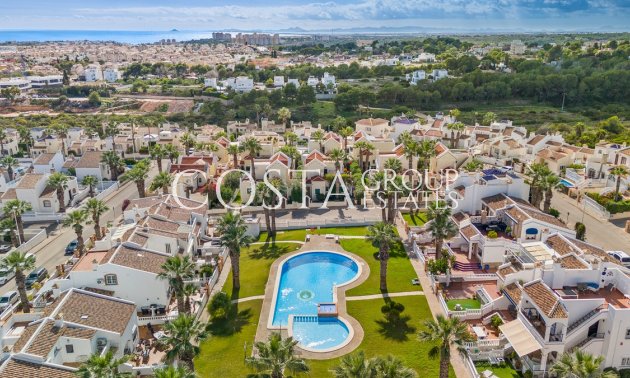 Resale - House -
Orihuela - Los Dolses