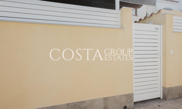 Revente - Maison -
Torrevieja - Torrevieja Centro