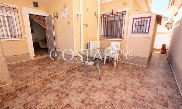 Wiederverkauf - Villa -
Orihuela - Playa Flamenca