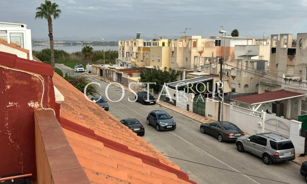 Herverkoop - Huis -
Torrevieja - Torrevieja Centro