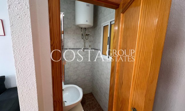 Herverkoop - Huis -
Torrevieja - Torrevieja Centro