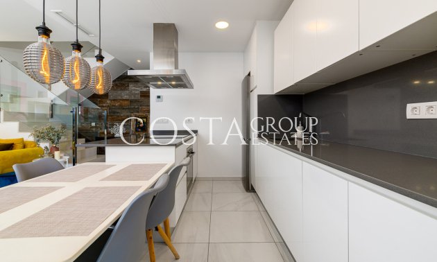 Wiederverkauf - House -
Orihuela - Villamartin