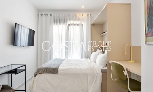 Wiederverkauf - House -
Orihuela - Villamartin