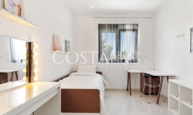 Wiederverkauf - House -
Orihuela - Villamartin