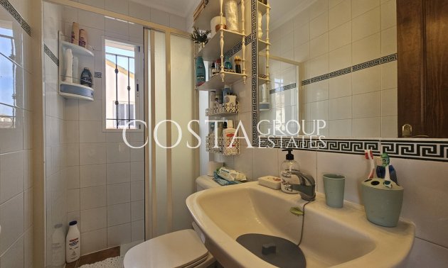 Odsprzedaż - Dom -
Orihuela - La Zenia