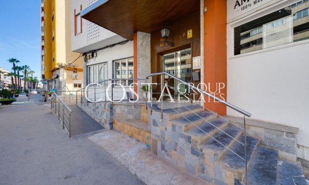 Revente - Apartments -
Torrevieja - Torrevieja Centro