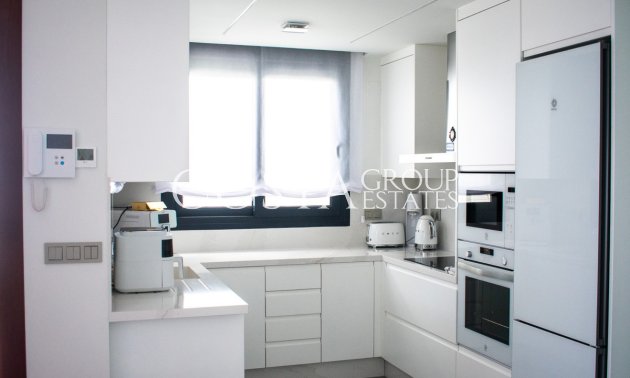 Odsprzedaż - Willa -
Orihuela - Los Altos