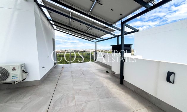 Odsprzedaż - Willa -
Orihuela - Los Altos