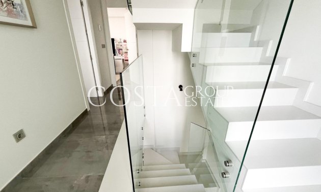 Odsprzedaż - Willa -
Orihuela - Los Altos