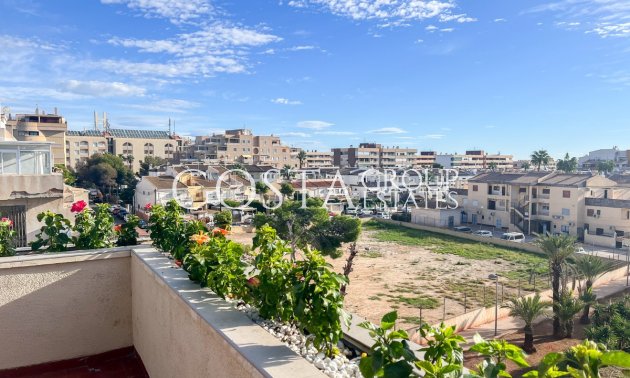 Resale - Apartments -
Orihuela - Punta Prima
