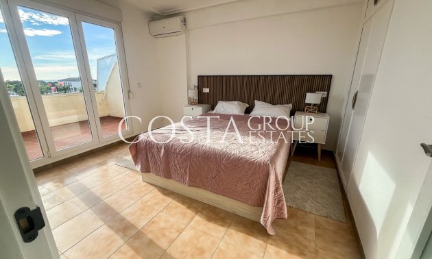 Resale - Apartments -
Orihuela - Punta Prima