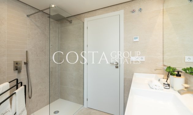 Nowy budynek - Apartments -
Benahavís