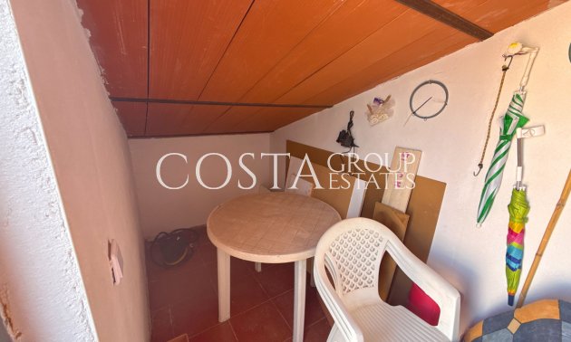 Herverkoop - Huis -
Orihuela - La Regia