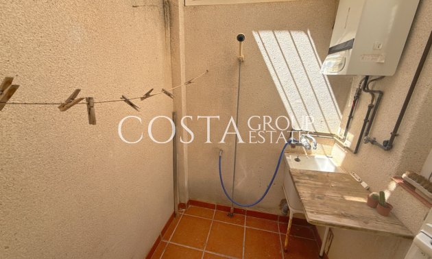 Herverkoop - Huis -
Orihuela - La Regia