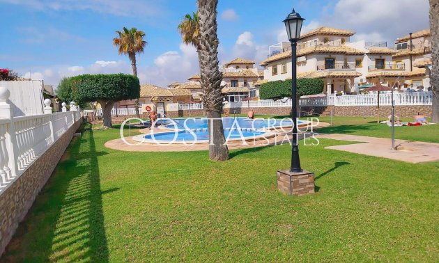 Herverkoop - Huis -
Orihuela - La Regia