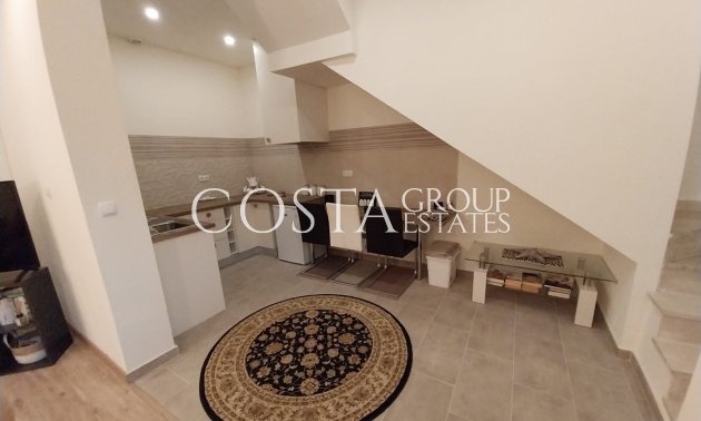 Herverkoop - Villa -
Orihuela - Villamartin