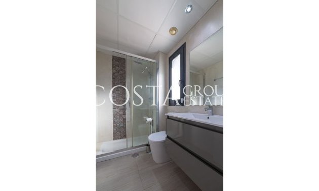 Odsprzedaż - Willa -
Orihuela - Punta Prima