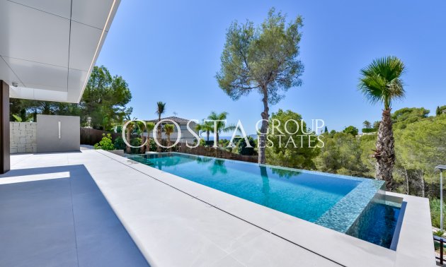 Nowy budynek - Willa -
Altea