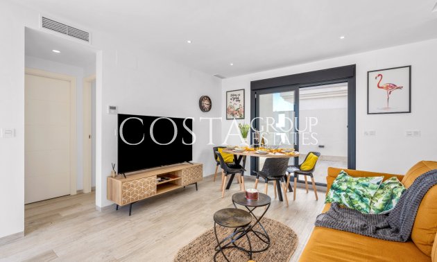 Resale - Villa -
Los Alcazares - Serena Golf