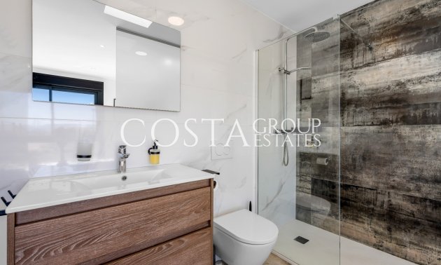 Resale - Villa -
Los Alcazares - Serena Golf