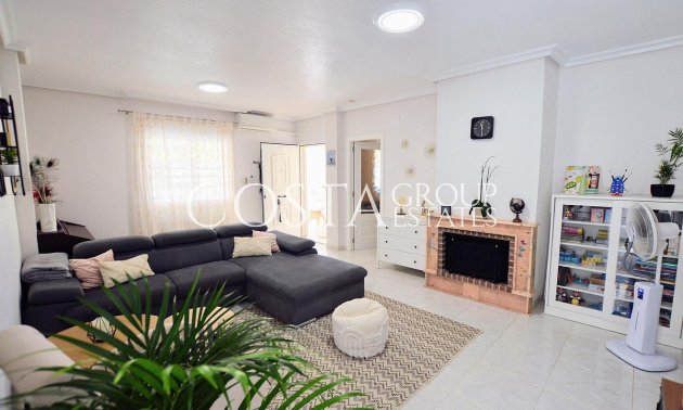 Herverkoop - Villa -
Orihuela - Los Altos